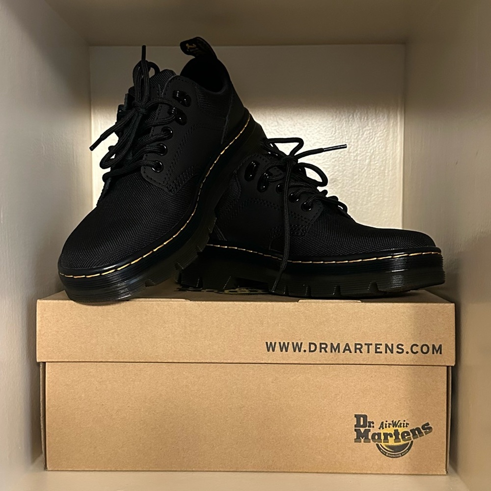 Dr.Martens brand new unisex